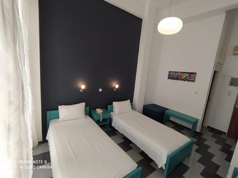 Ariadni Rooms & Apartments Ermoupoli Exteriör bild